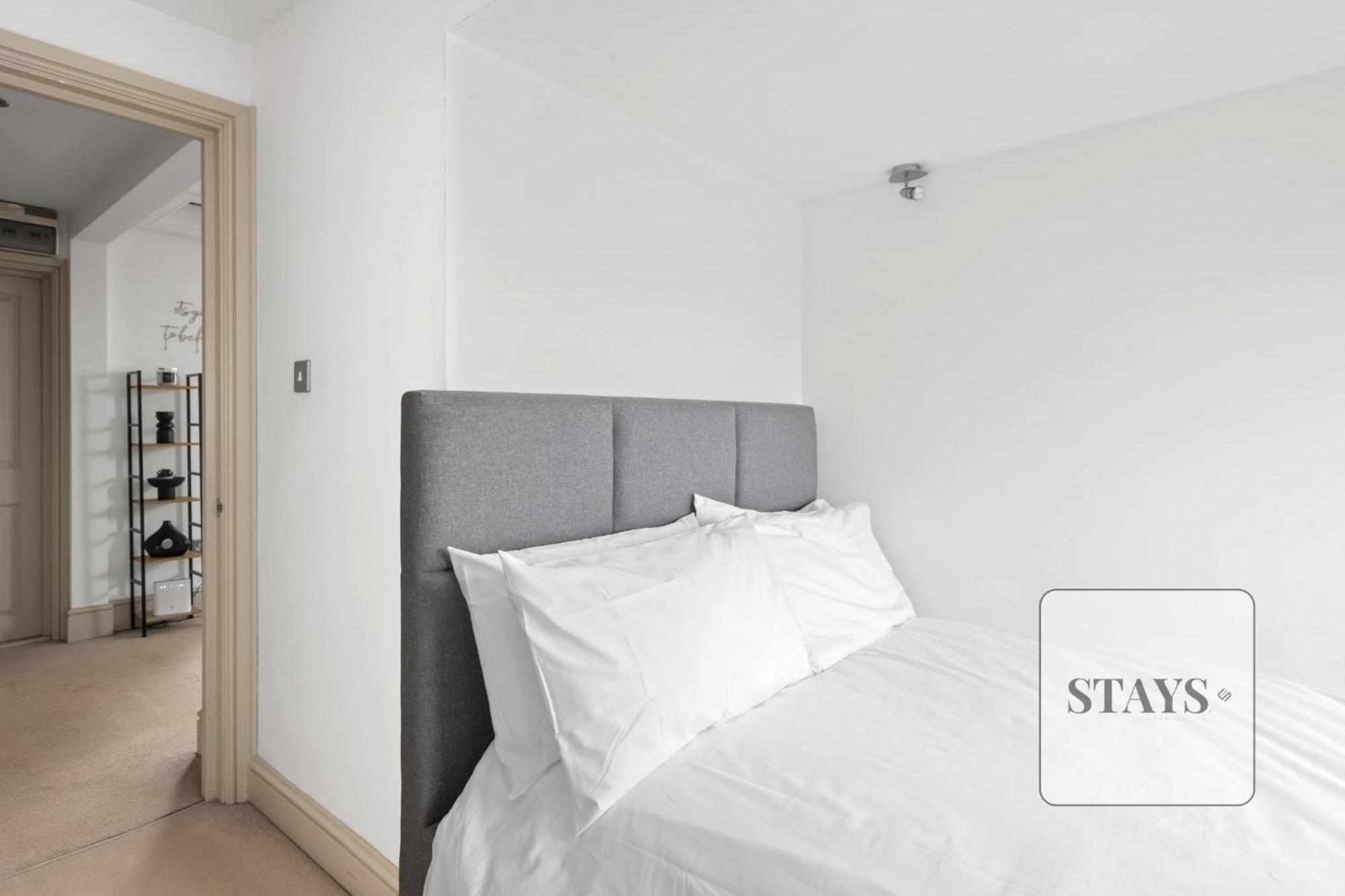 Cosy Apartment In Moulsham, Long Stays Welcome เชมส์ฟอร์ด ภายนอก รูปภาพ