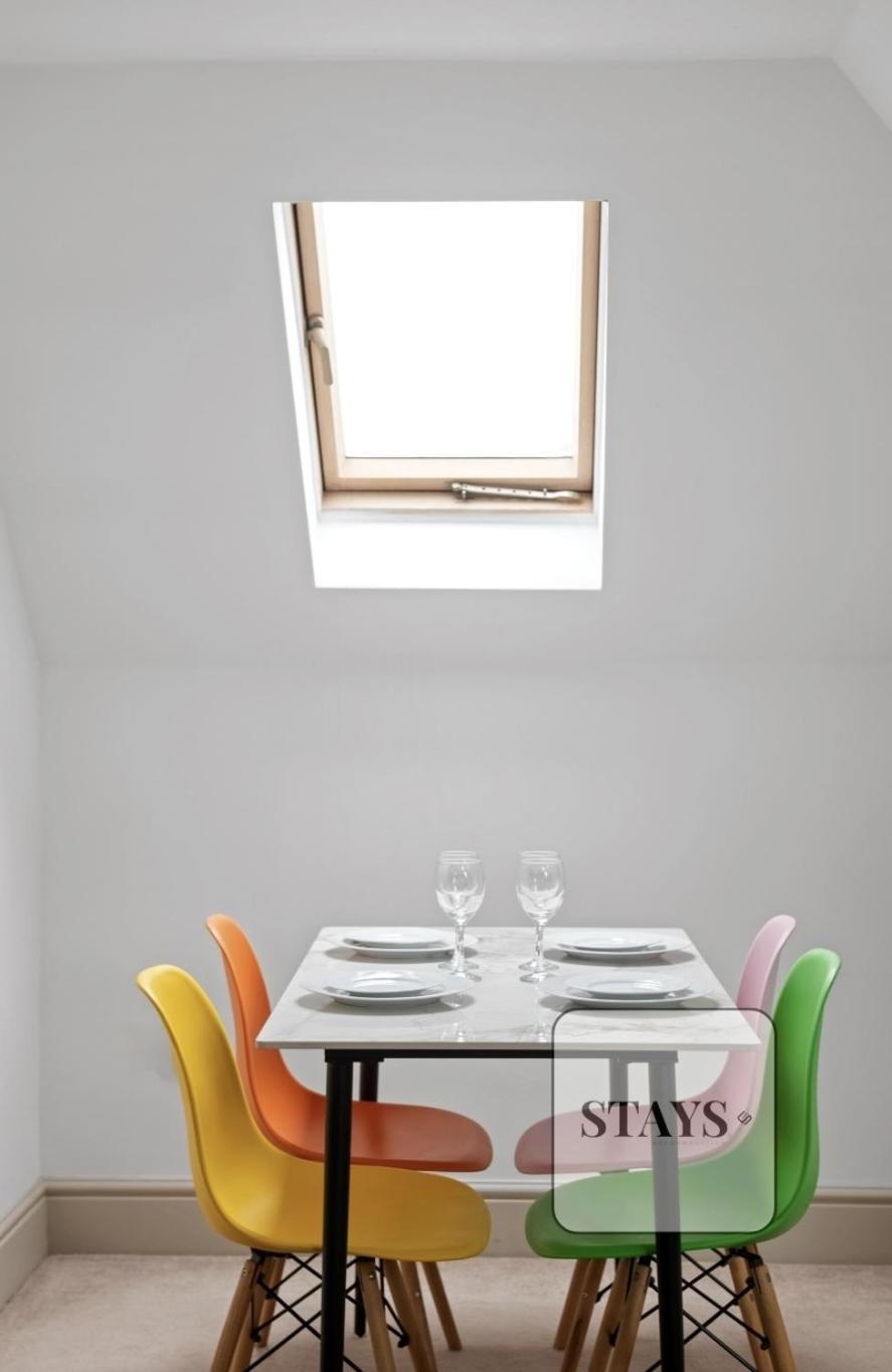 Cosy Apartment In Moulsham, Long Stays Welcome เชมส์ฟอร์ด ภายนอก รูปภาพ